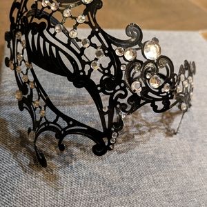 Masquerade mask